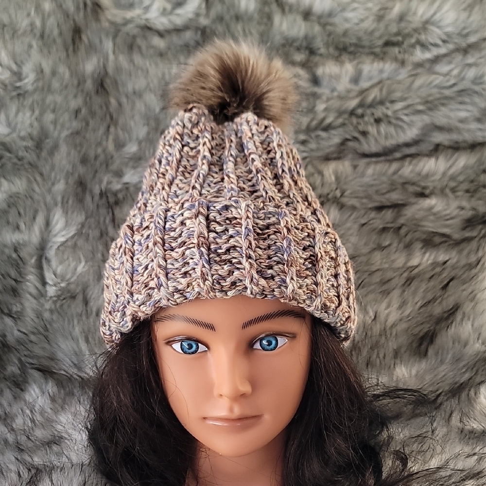 Hand Crocheted Fur Pom-Pom Snow Hat/Beanie - Picture 5 of 8